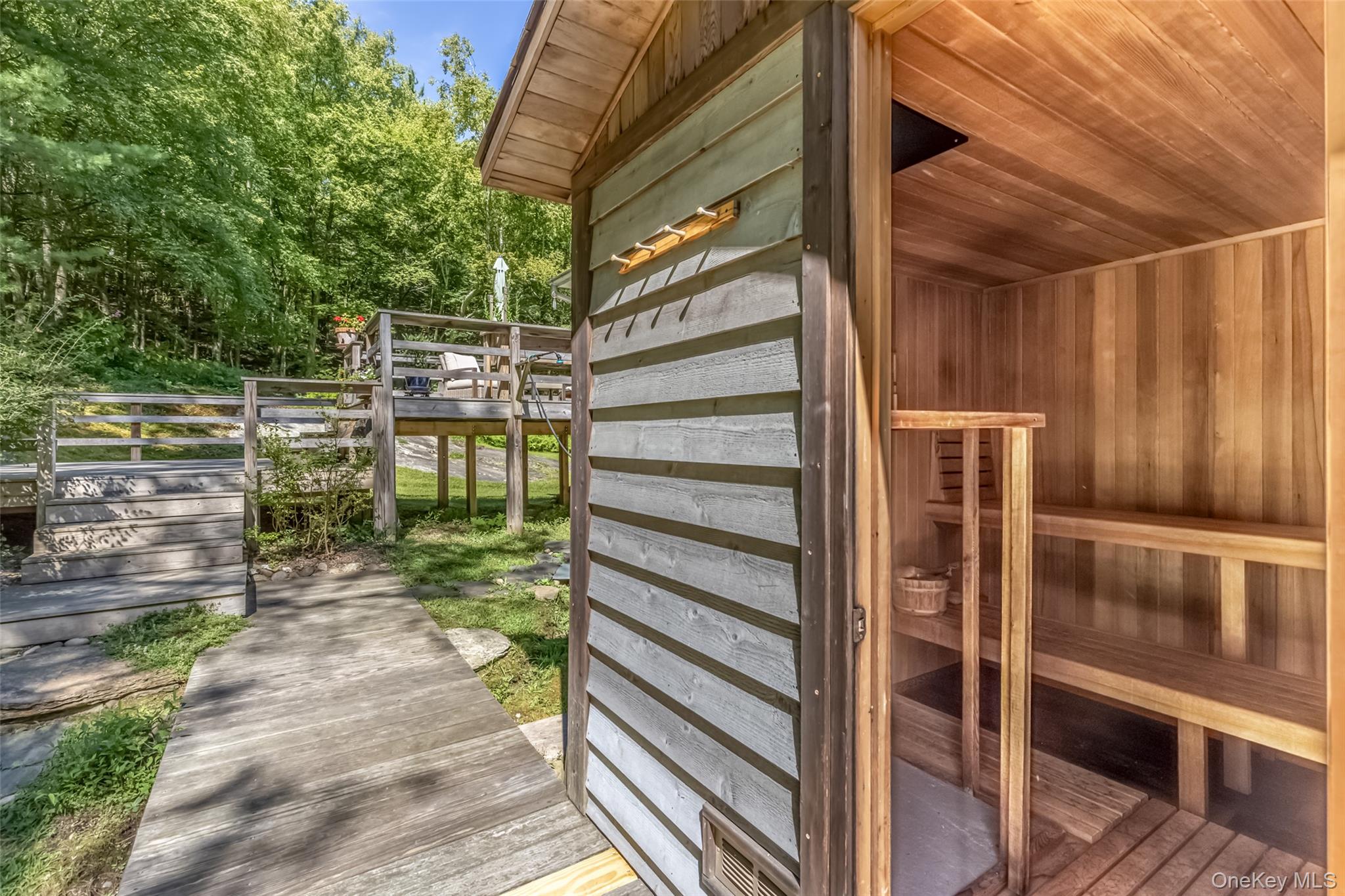 Rhinebeck, New York 12572, United States, 3 Bedrooms Bedrooms, ,2 BathroomsBathrooms,Residential,Active,220657