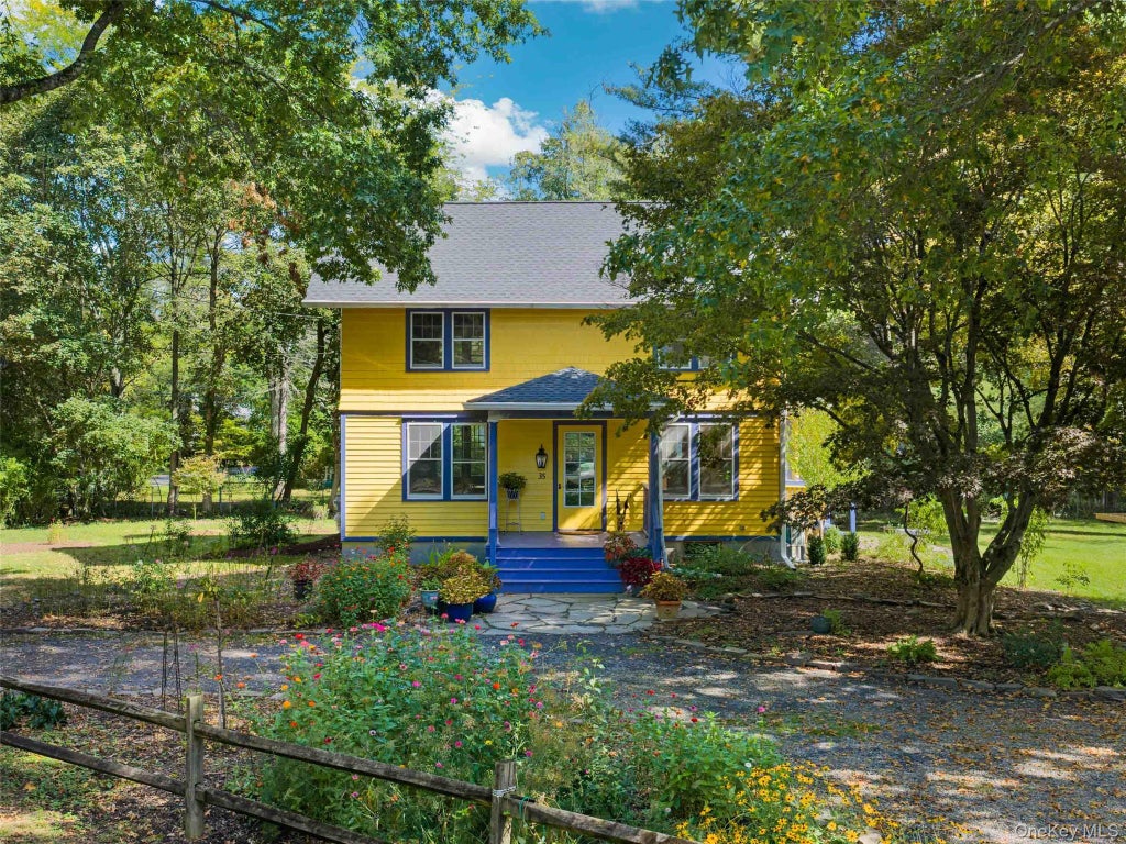 Photo of 35 Orchard Lane, Woodstock, NY 12498 (MLS # 1053034)