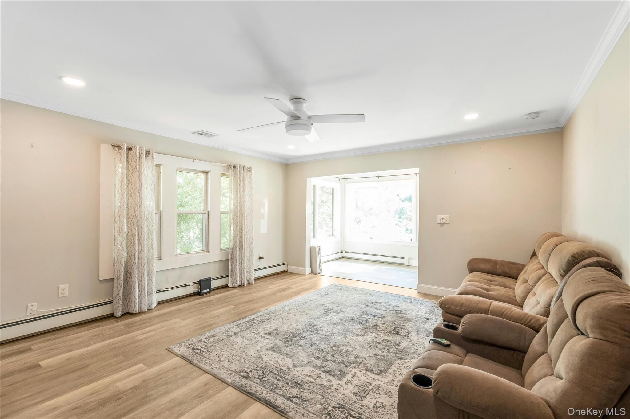 Picture for the property 1051890, 3 beds, 2 baths