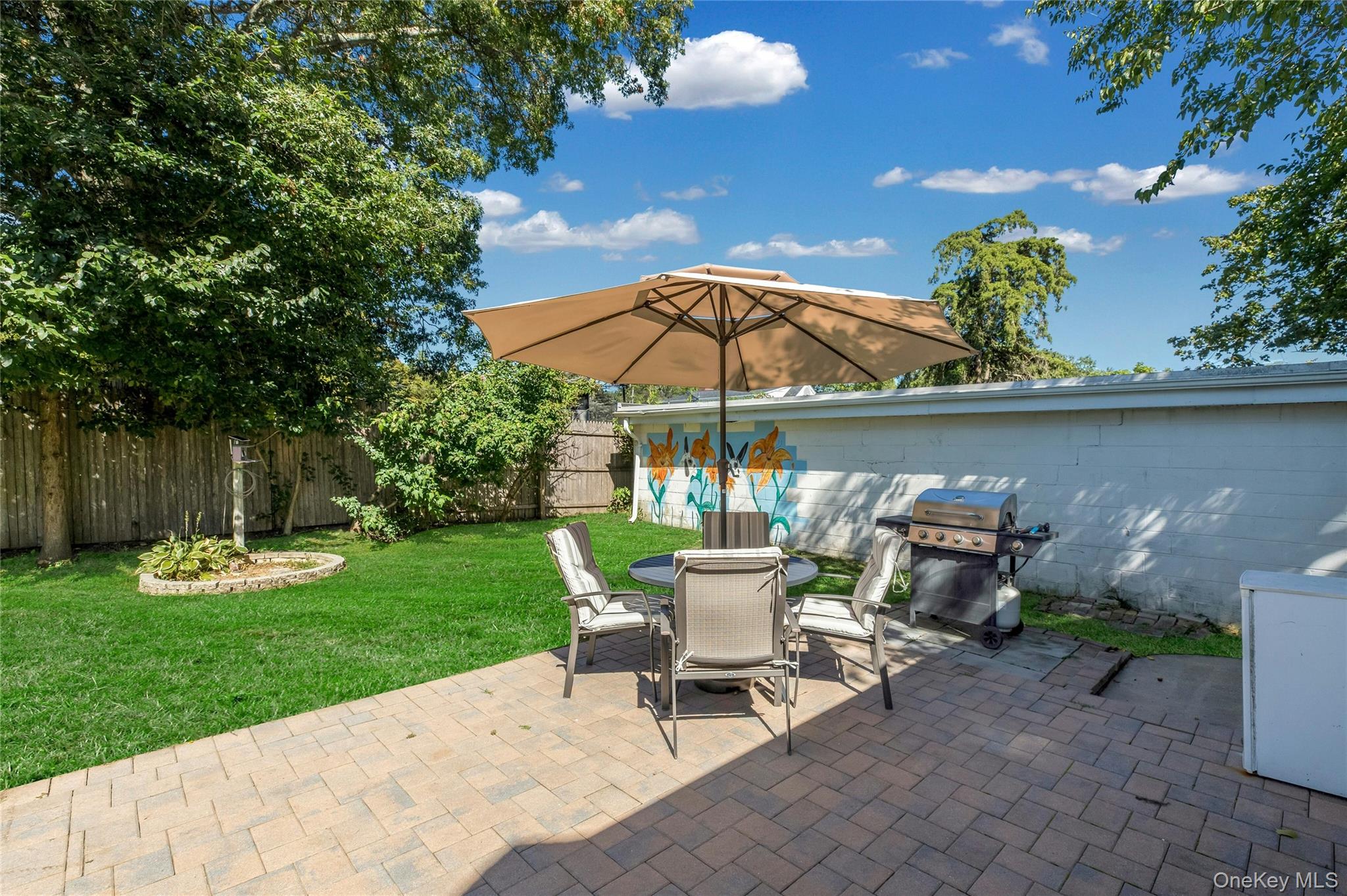 Picture for the property 1051890, 3 beds, 2 baths