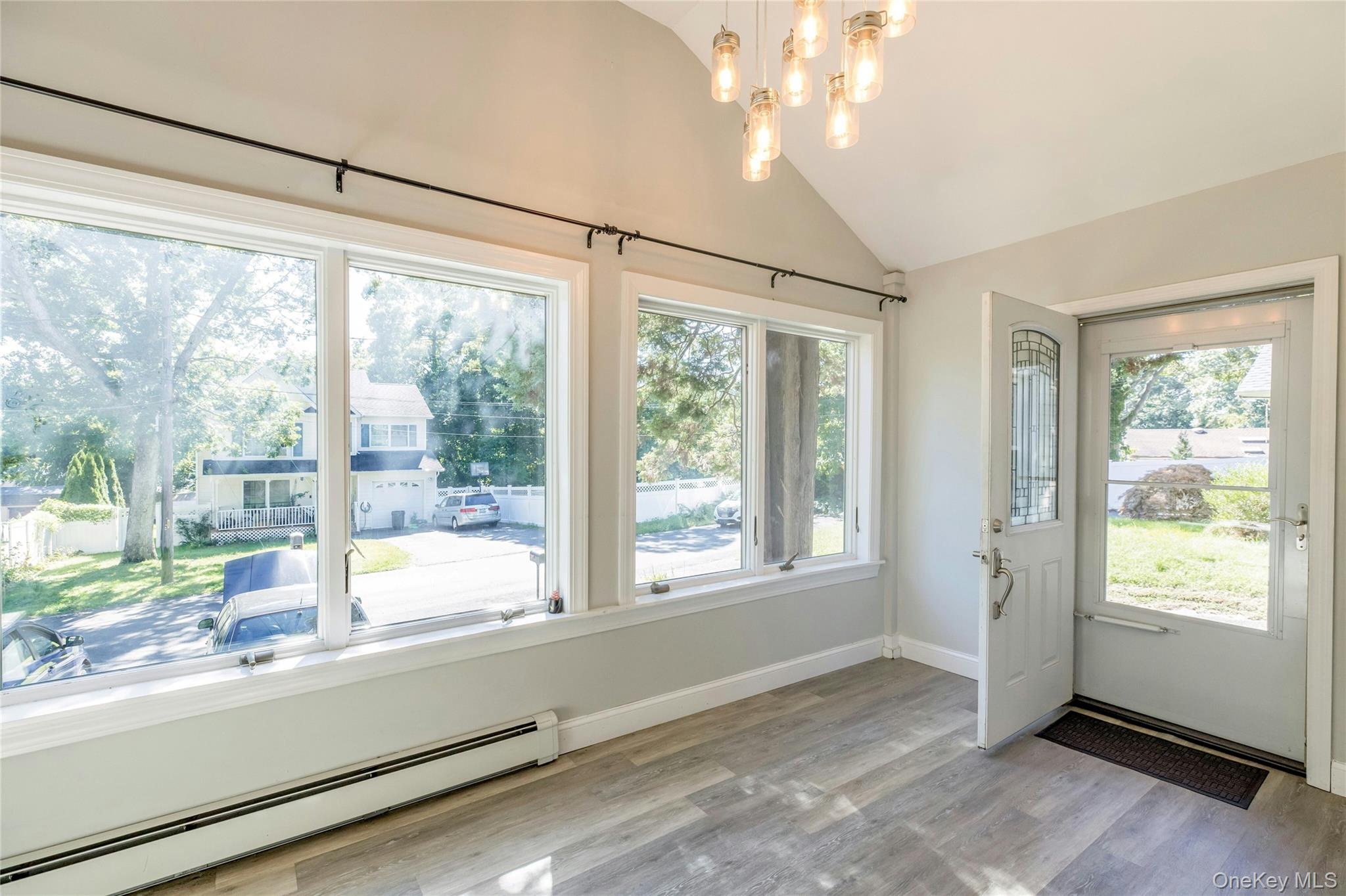 Picture for the property 1051890, 3 beds, 2 baths