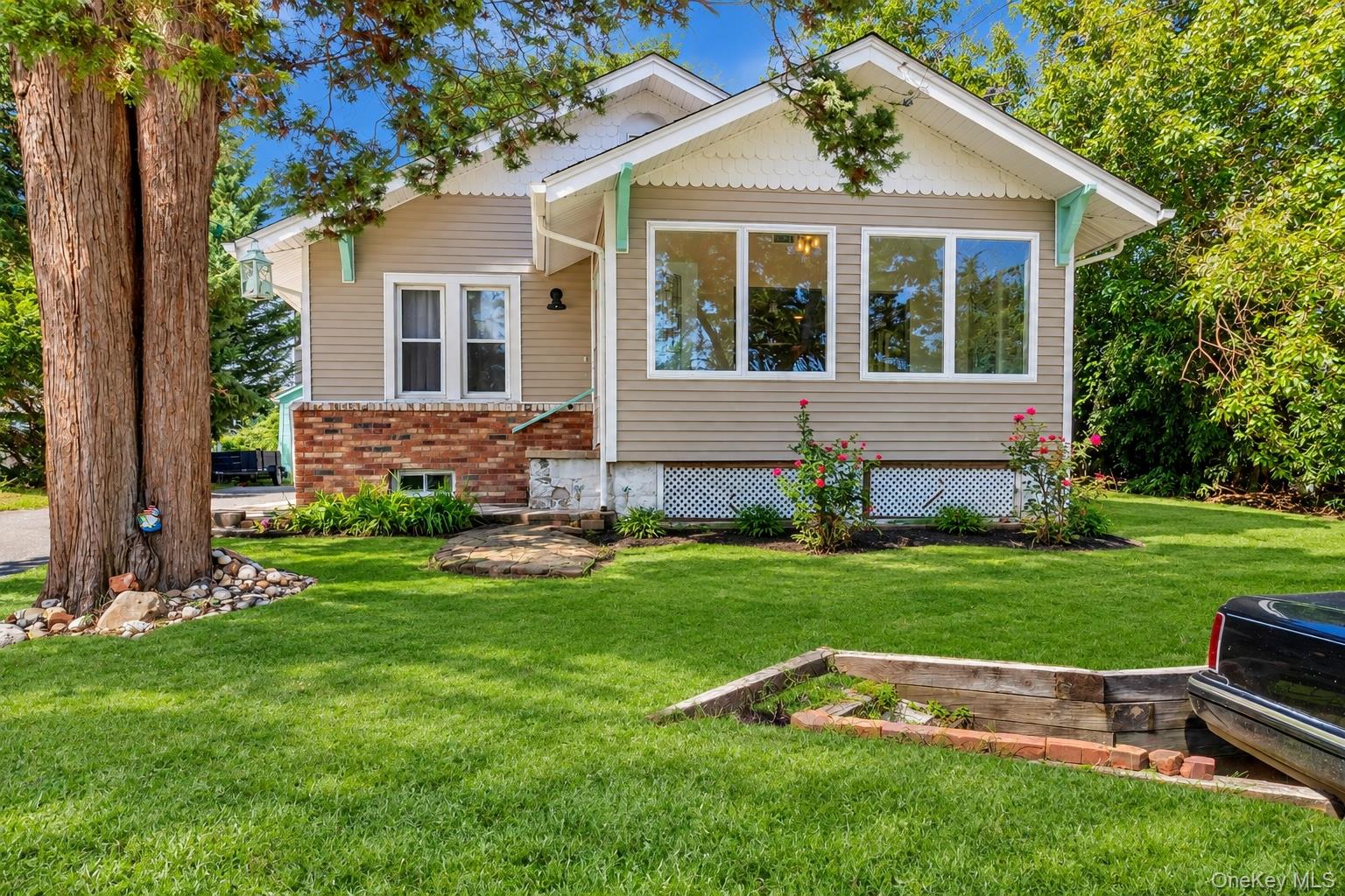 Picture for the property 1051890, 3 beds, 2 baths