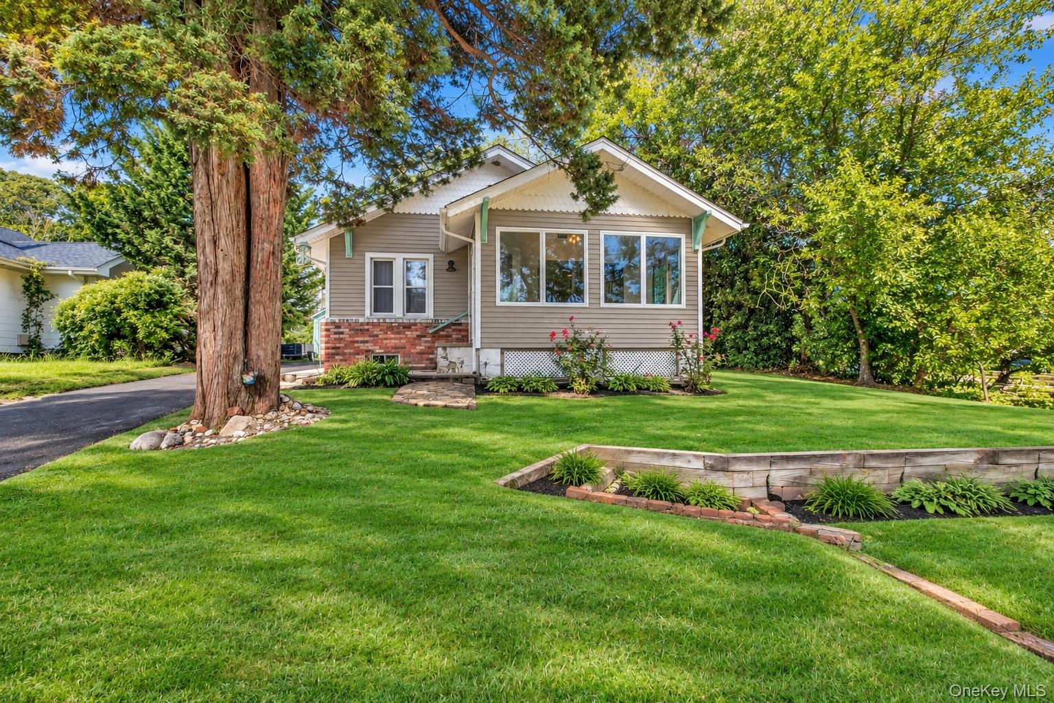 Picture for the property 1051890, 3 beds, 2 baths