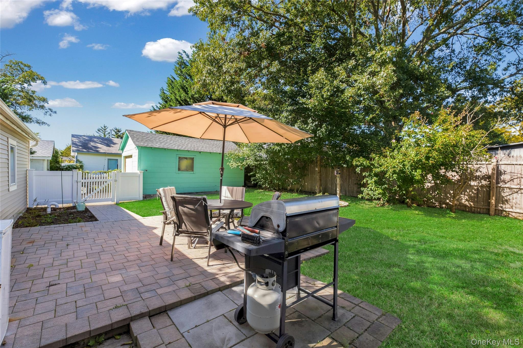 Picture for the property 1051890, 3 beds, 2 baths