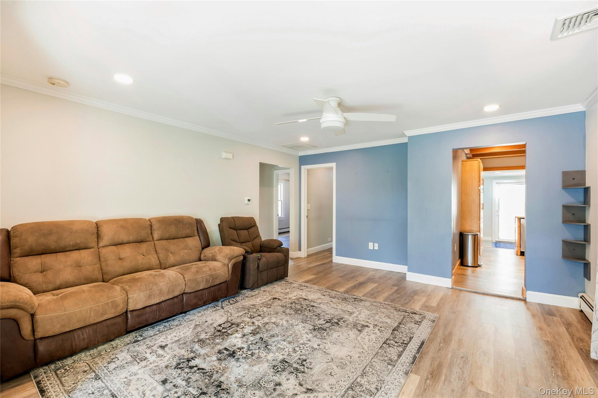 Picture for the property 1051890, 3 beds, 2 baths