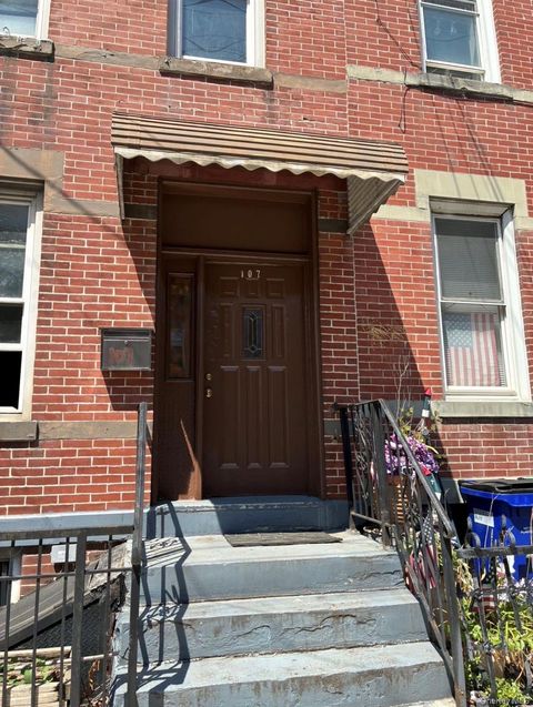Apartment For Rent - 107 Beadel Street #2ND FLOOR<br/> Brooklyn, NY 11222