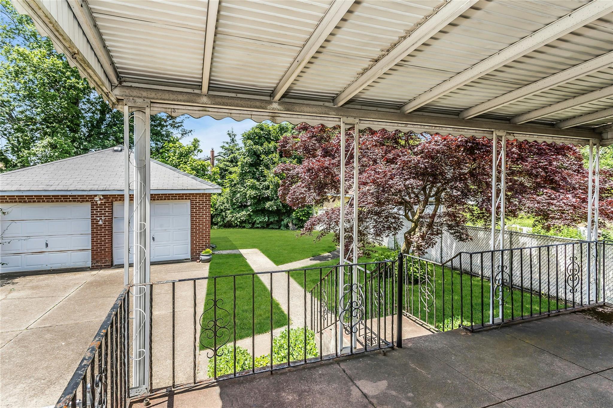 72 Guenther Avenue, Valley Stream, New York image 28