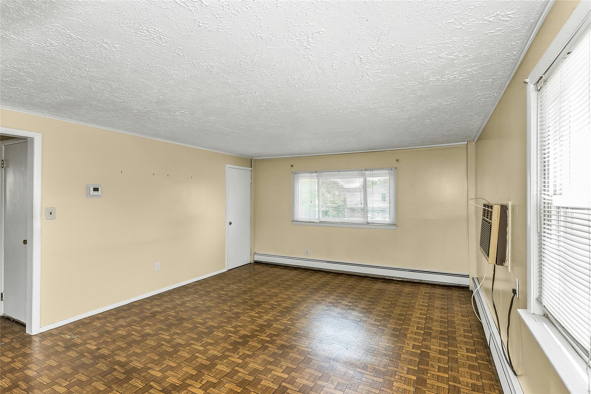 72 Guenther Avenue, Valley Stream, New York image 17