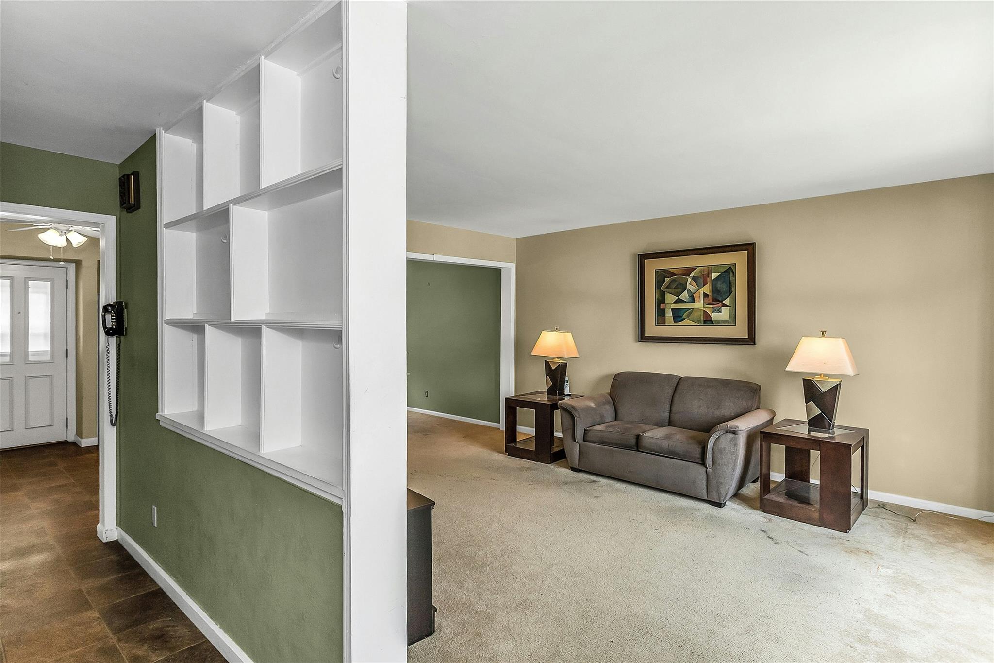 72 Guenther Avenue, Valley Stream, New York image 4