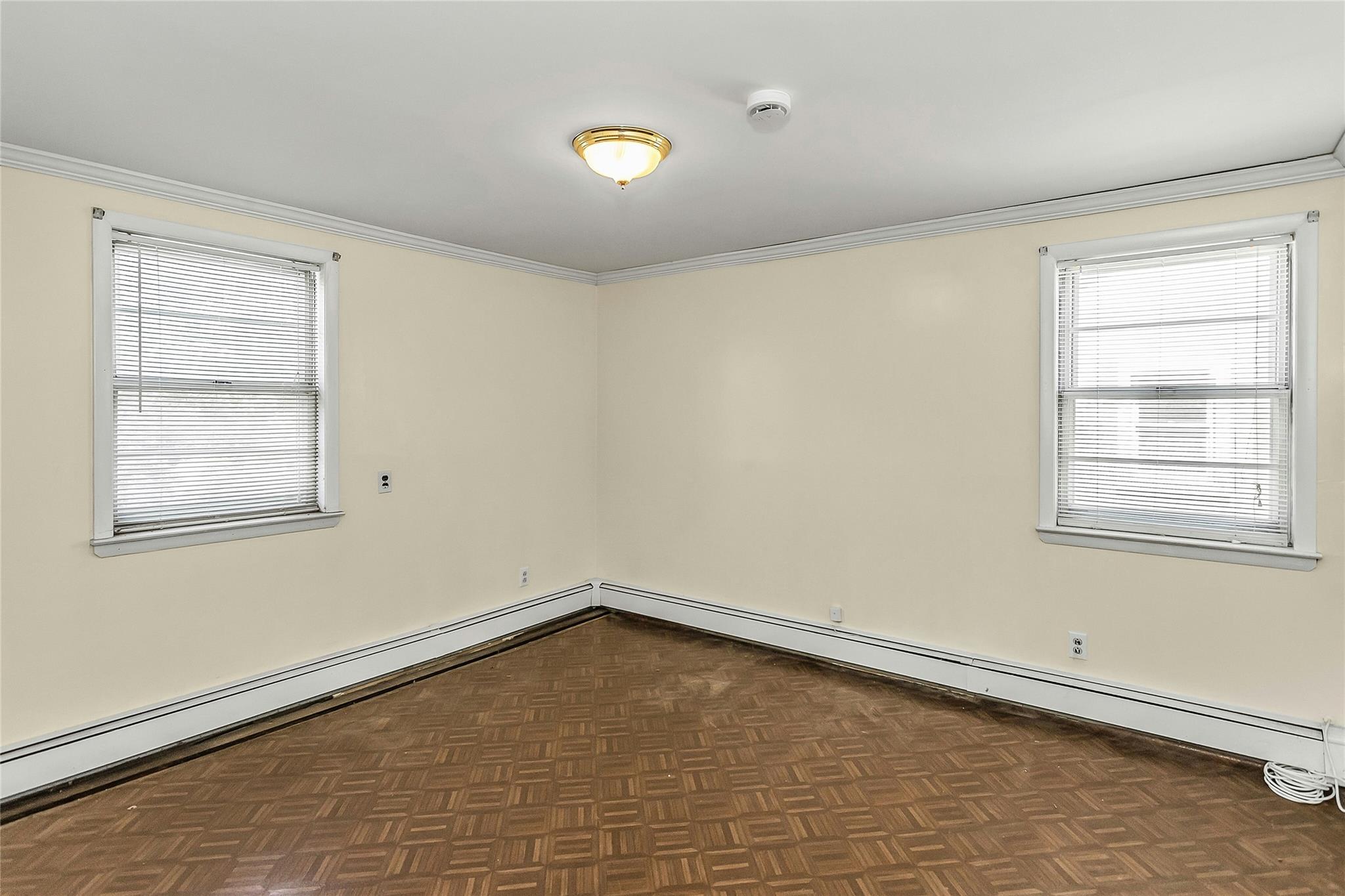 72 Guenther Avenue, Valley Stream, New York image 21