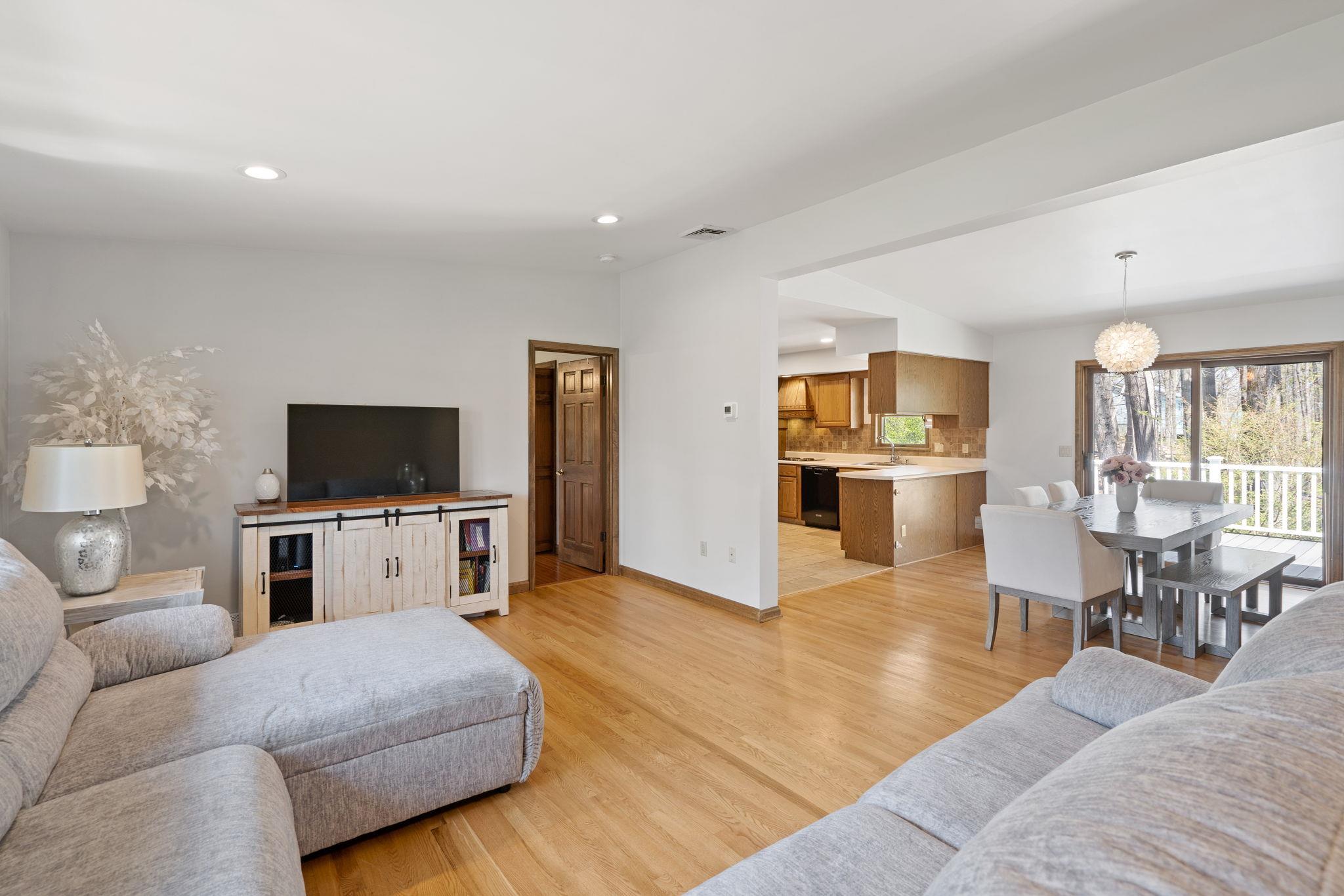 13 Angelo Drive, Pine Bush, New York image 3