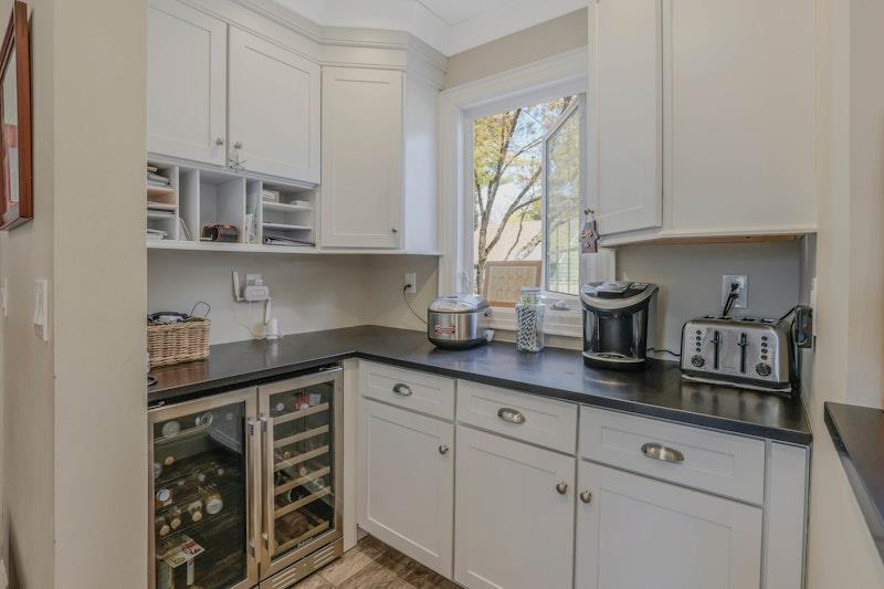 40 Calvin Avenue, Syosset, New York image 11