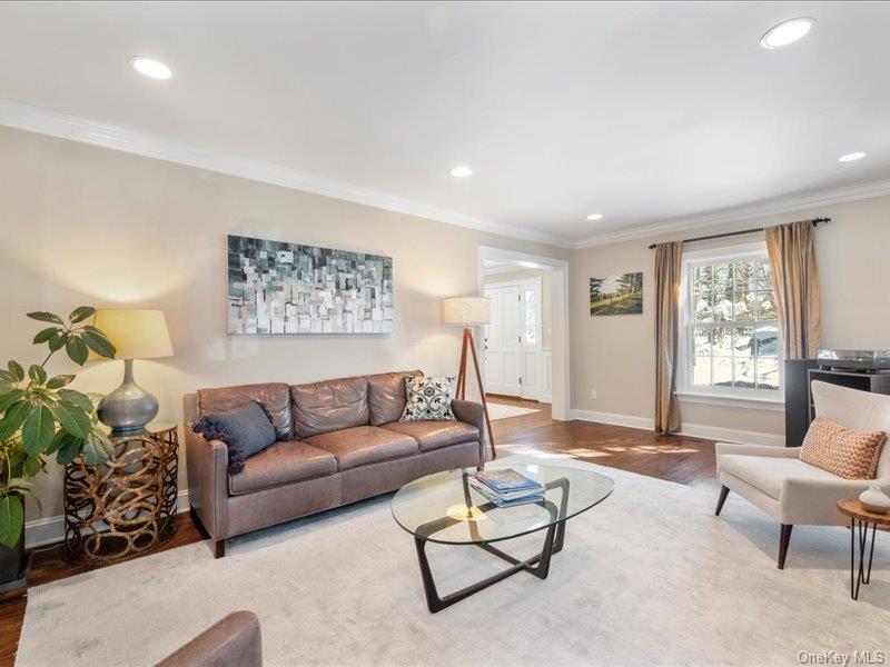 79 Greenacres Avenue