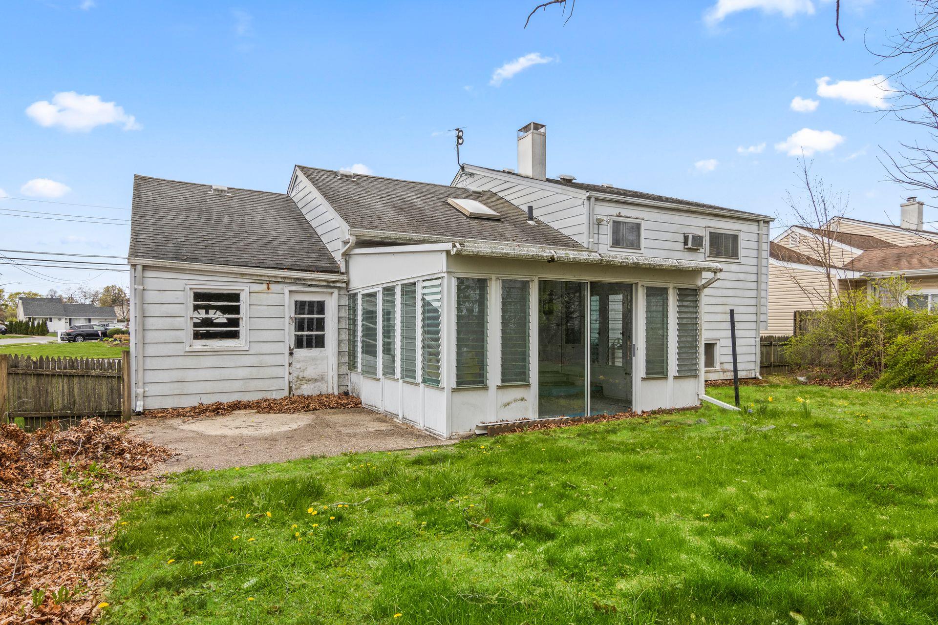 9 Thomas Drive, North Babylon, New York image 18
