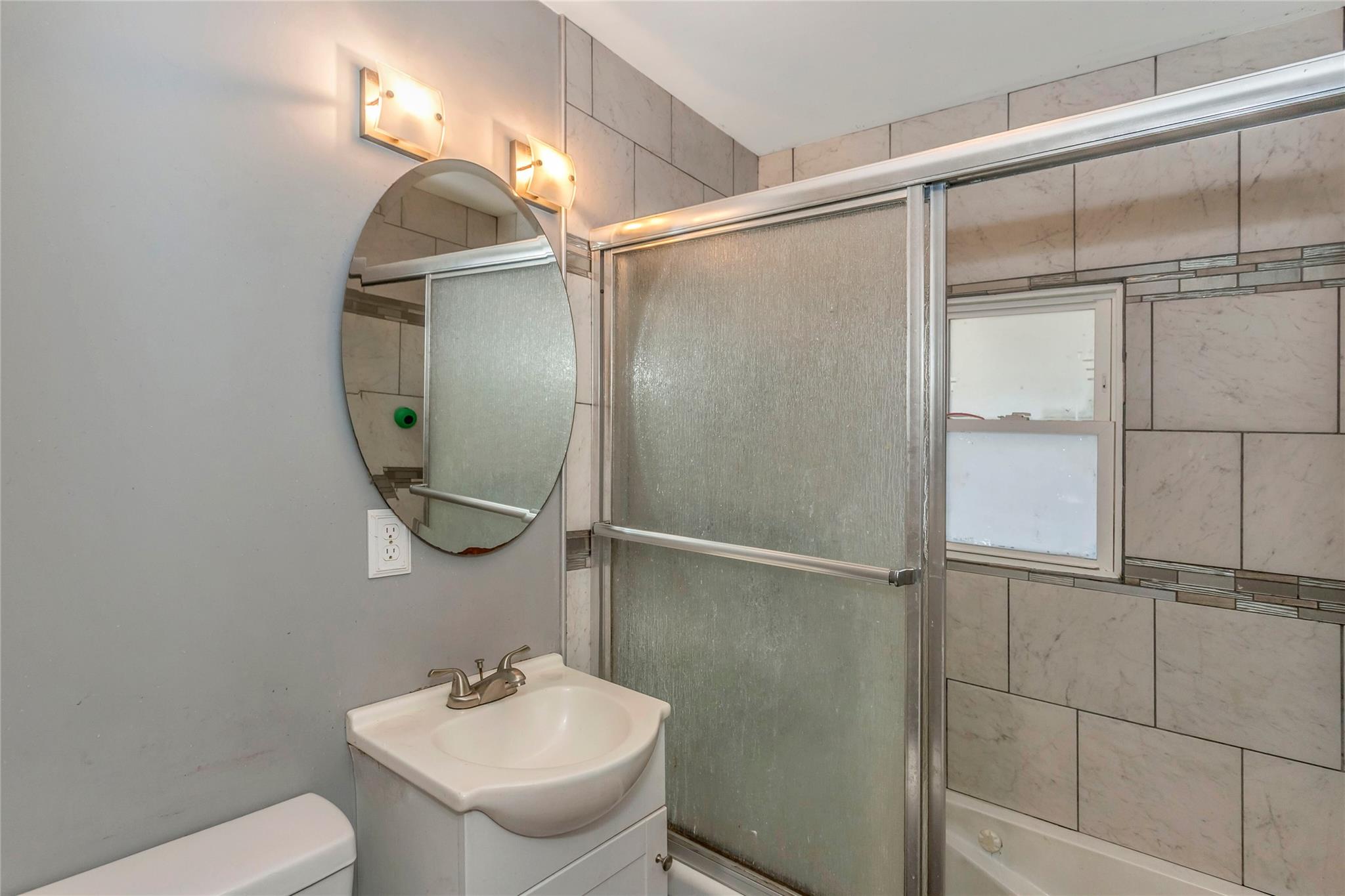 22 Arlington Terrace, Lake Grove, New York image 7