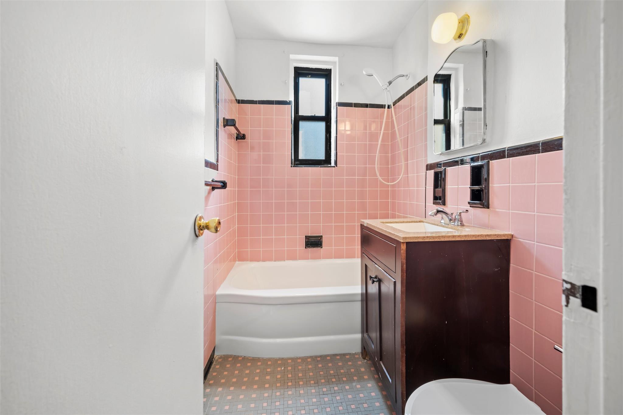 33-47 91st. Street #3H, Jackson Heights, New York image 14