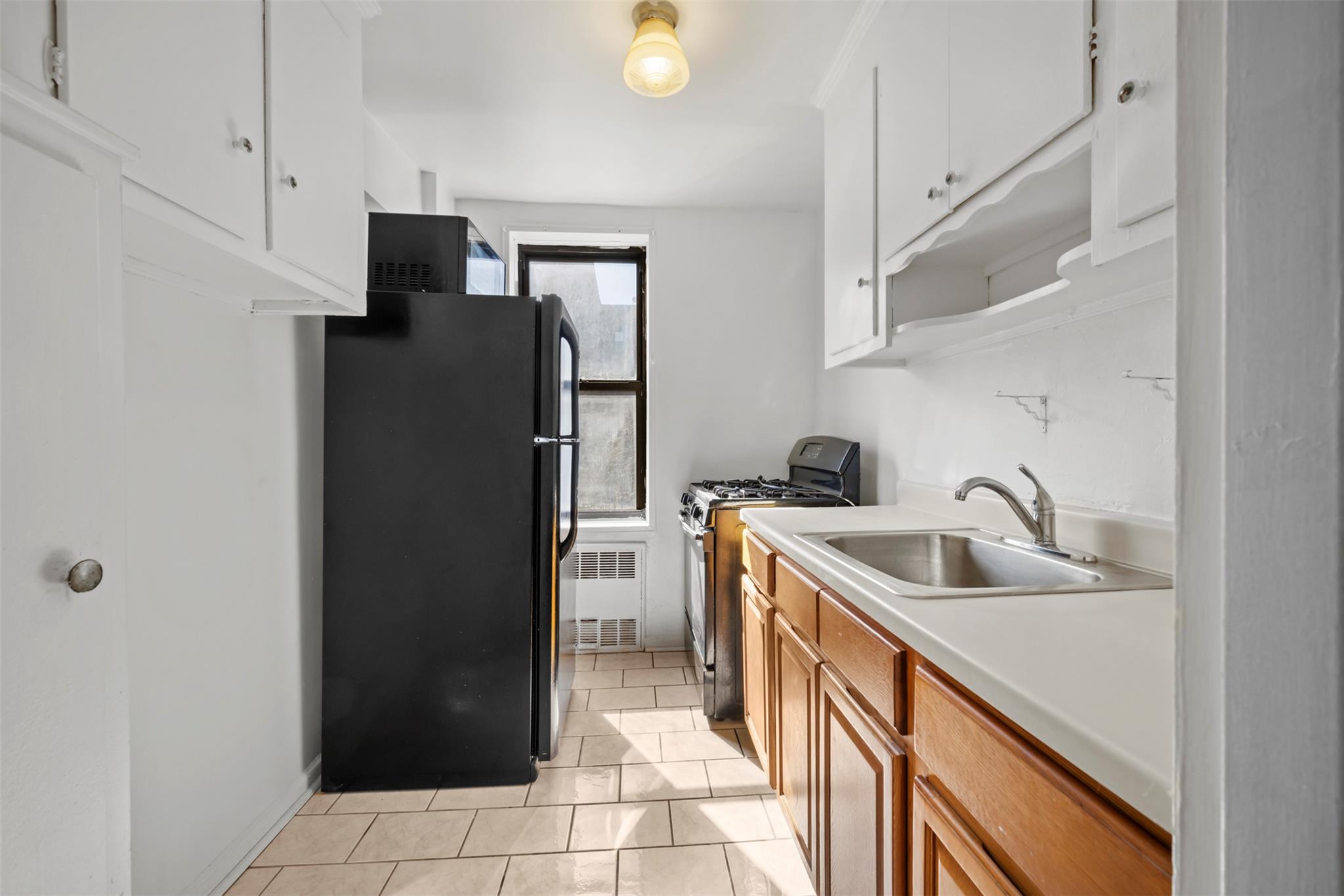 33-47 91st. Street #3H, Jackson Heights, New York image 8