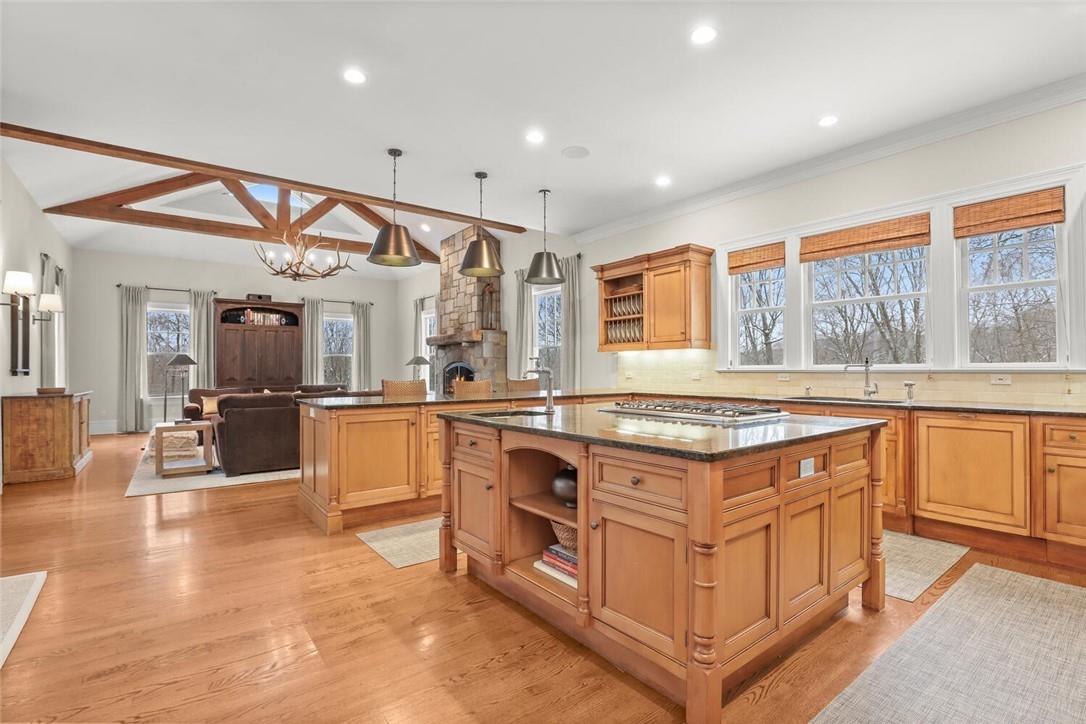 41 Rock Shelter Road, Waccabuc, New York image 3