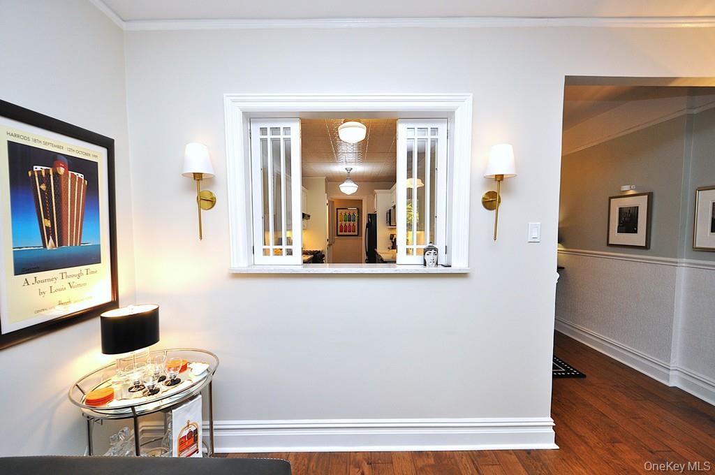 Scarsdale, New York 10583, United States, 1 Bedroom Bedrooms, ,1 BathroomBathrooms,Residential,Active,226656
