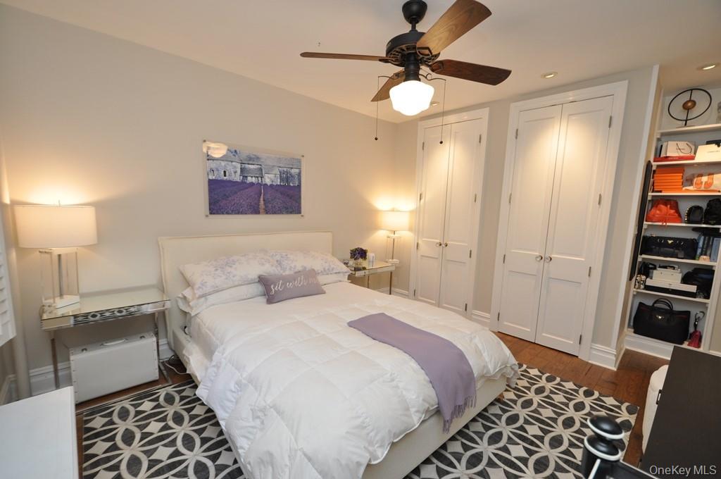 Scarsdale, New York 10583, United States, 1 Bedroom Bedrooms, ,1 BathroomBathrooms,Residential,Active,226656