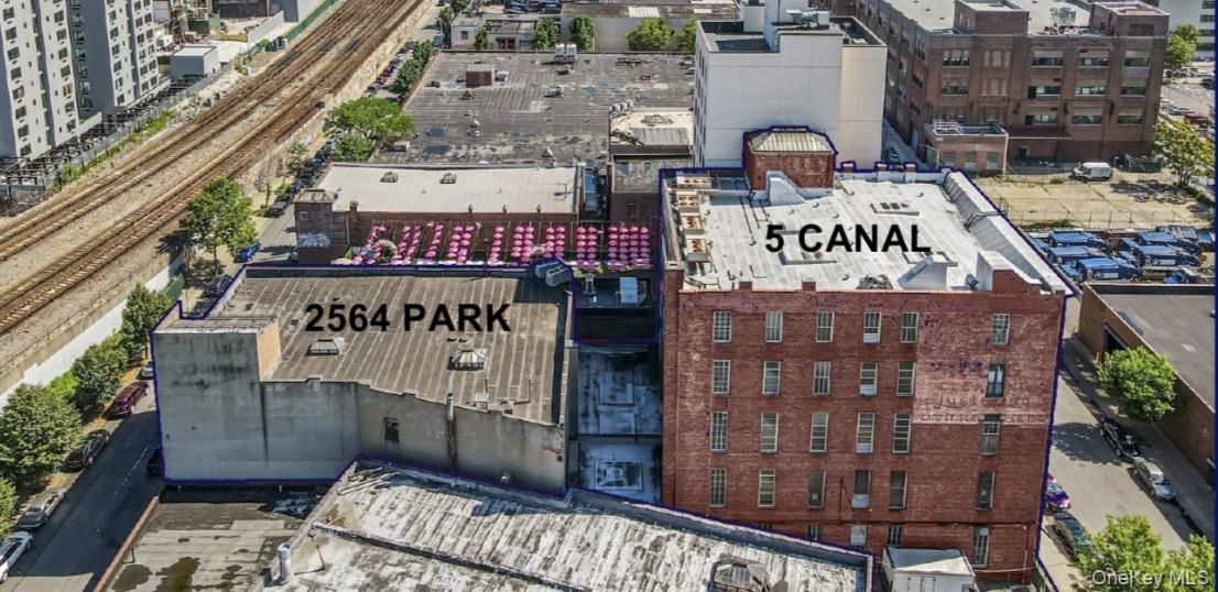 5 Canal Place