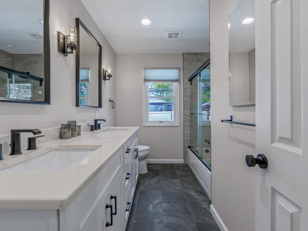 1015 Barrie Avenue, Wantagh, New York image 11
