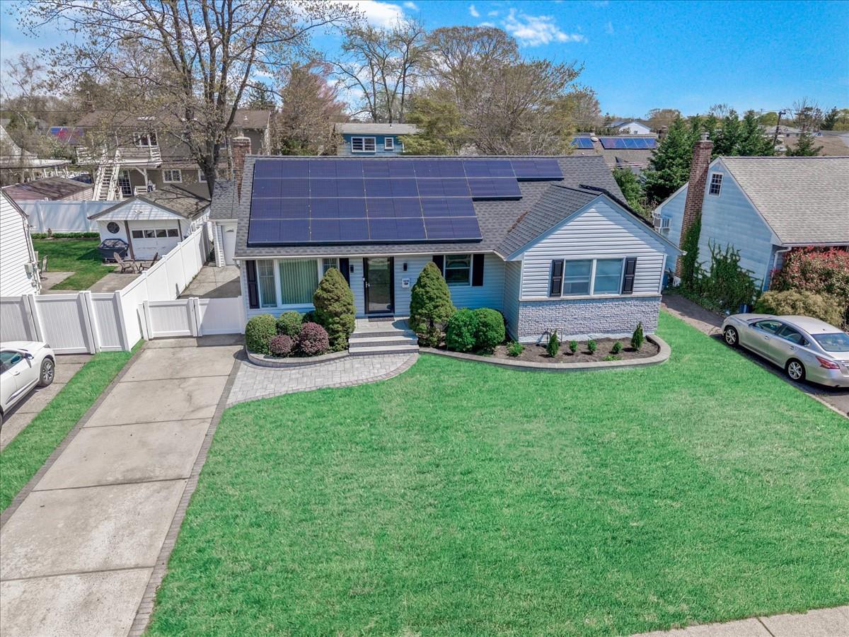 1015 Barrie Avenue, Wantagh, New York image 20