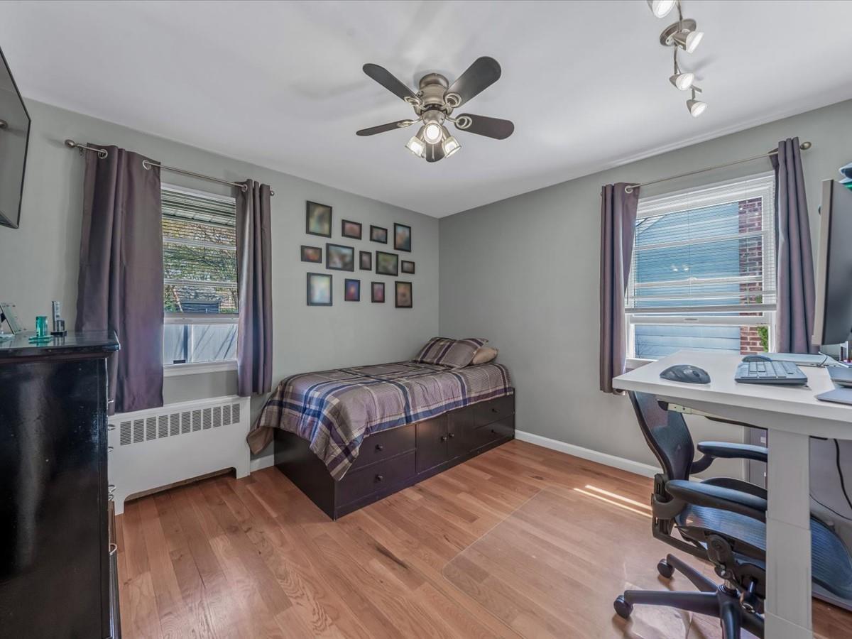 1015 Barrie Avenue, Wantagh, New York image 9