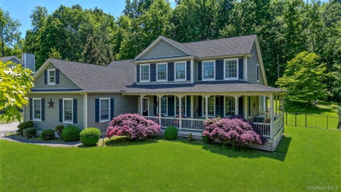 Homes For Sale - 42 Somerset Lane<br/> Warwick, NY 10990