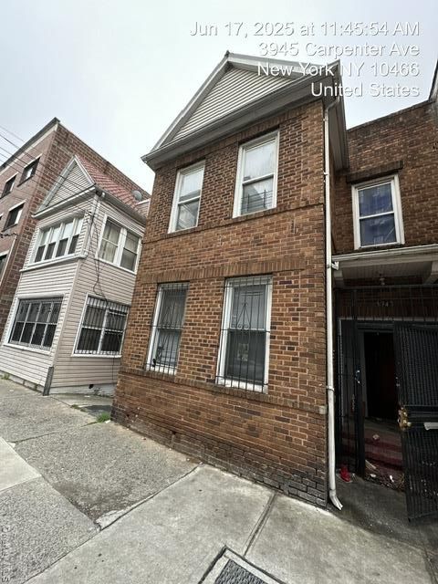 3943 Carpenter Avenue Bronx NY 10466