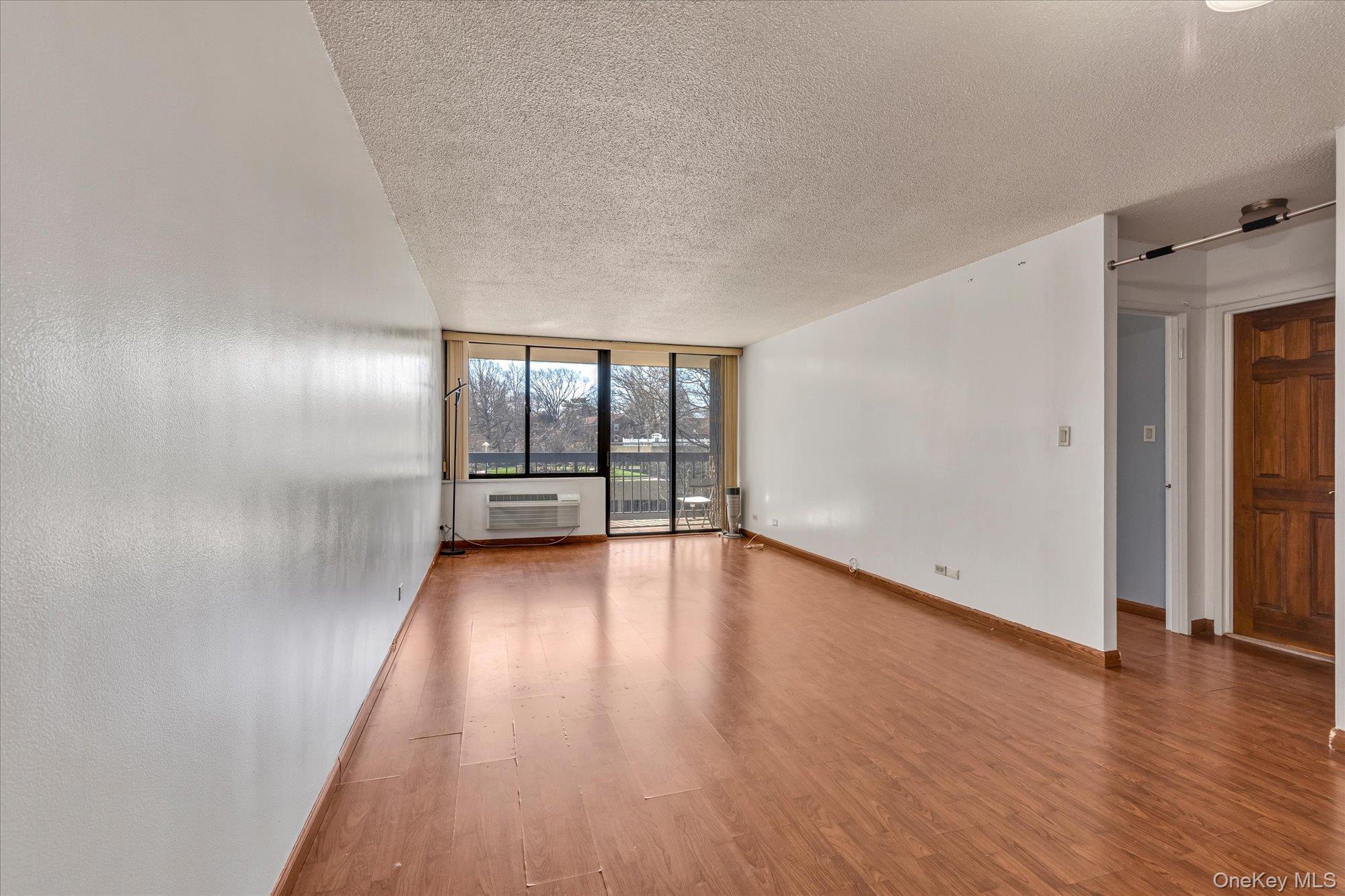 15038 Union Turnpike 2H