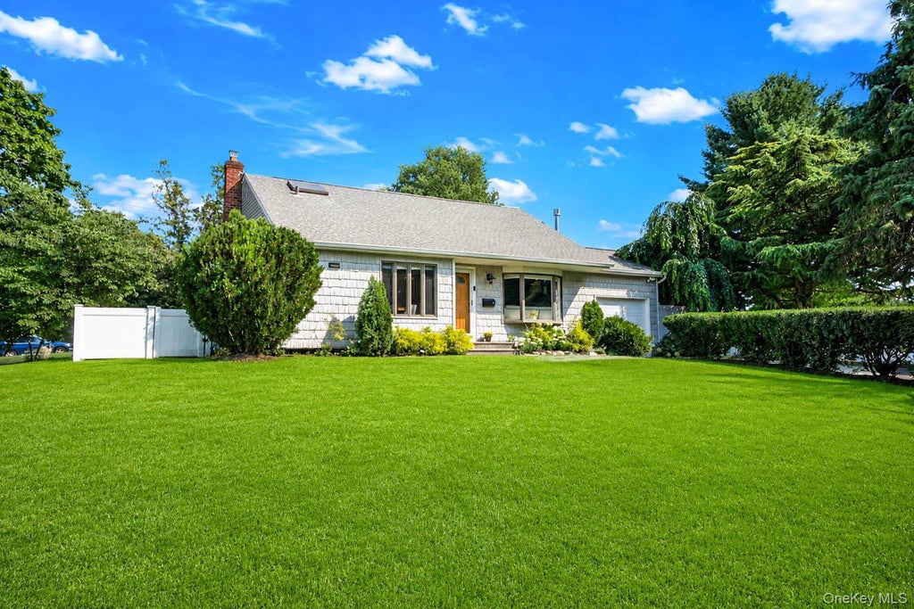 Photo of 1 Rutgers Street, Smithtown, NY 11787 (MLS # 1048457)