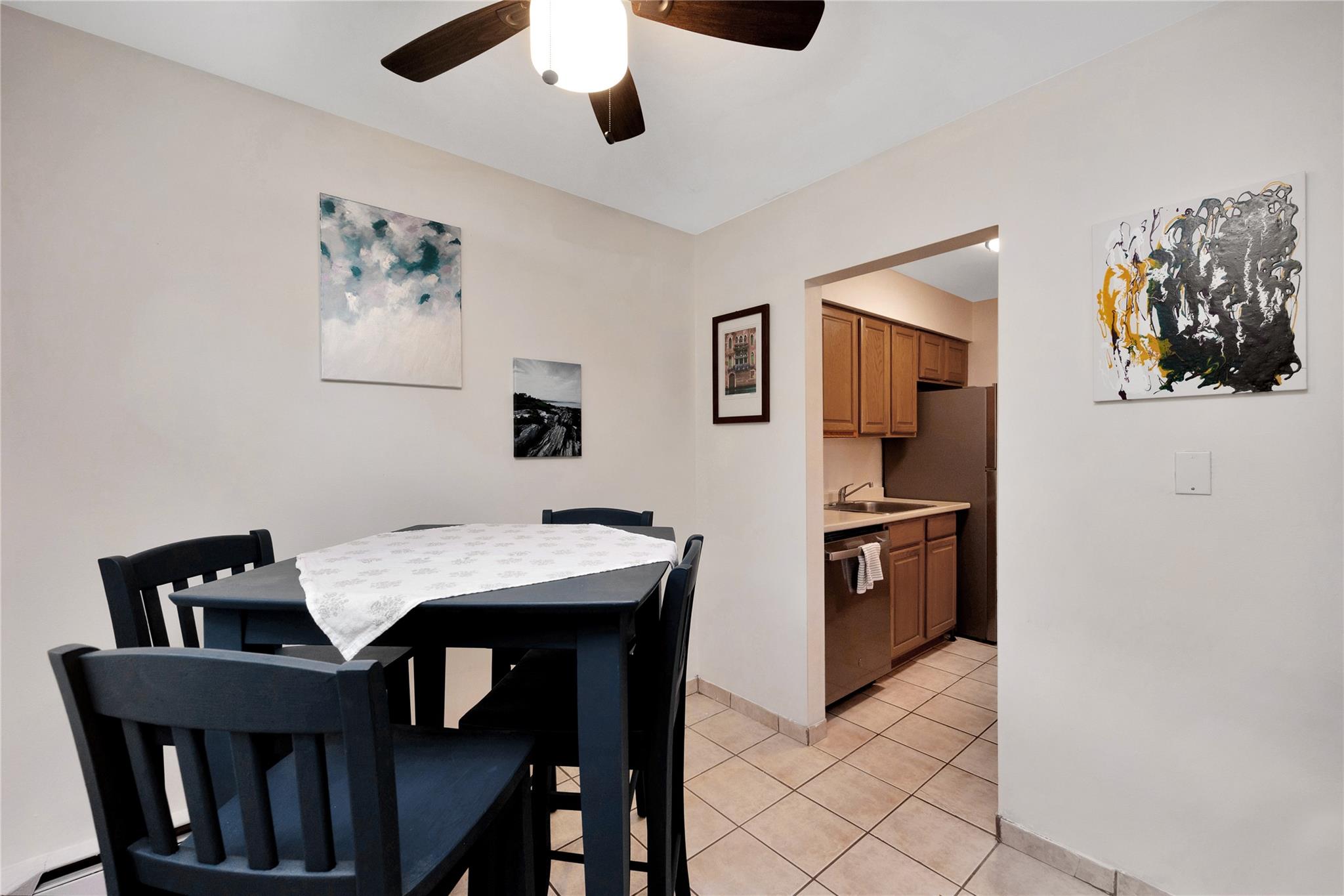 615 Towne House Village #615, Hauppauge, New York image 7