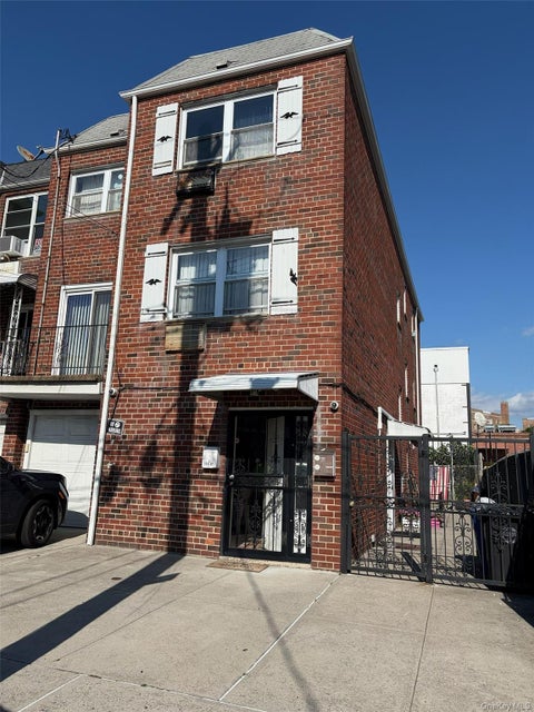 Photo of 151-17 82nd Street, Howard Beach, NY 11414 (MLS # 1046818)
