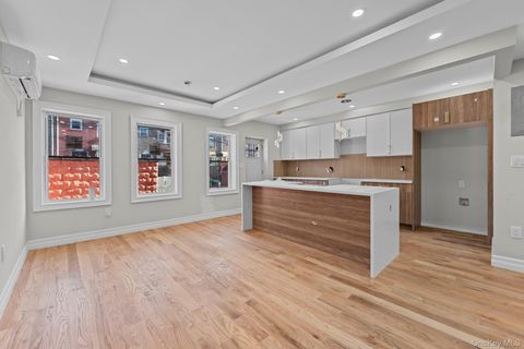 Photo of 17918 Selover Road, Springfield Gardens, NY 11434 (MLS # 923941)