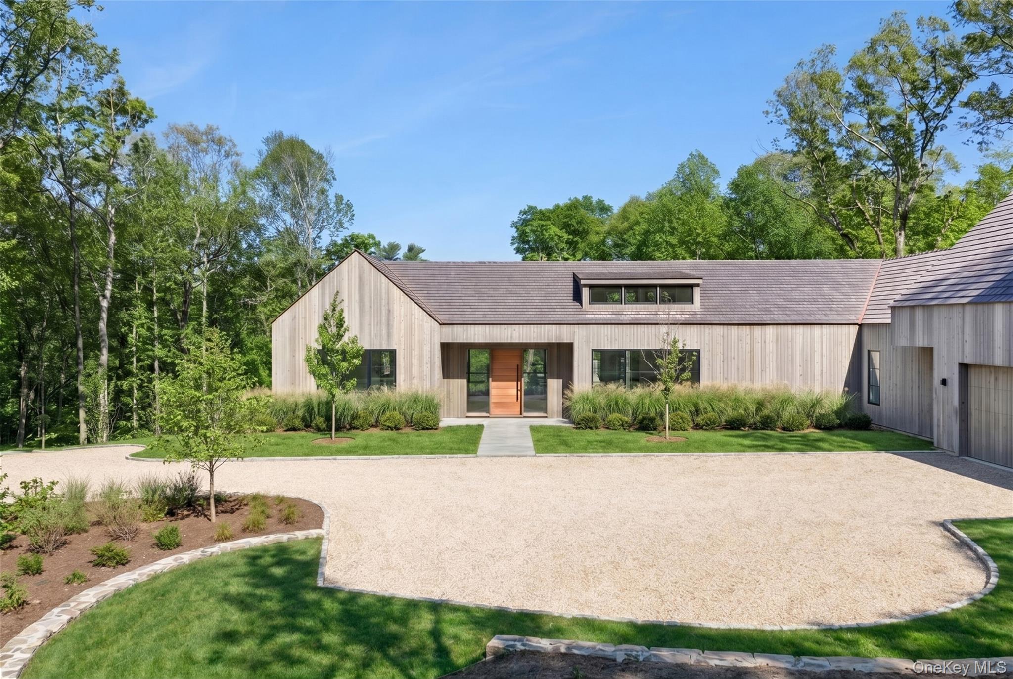 4 Pierson Lakes Drive
