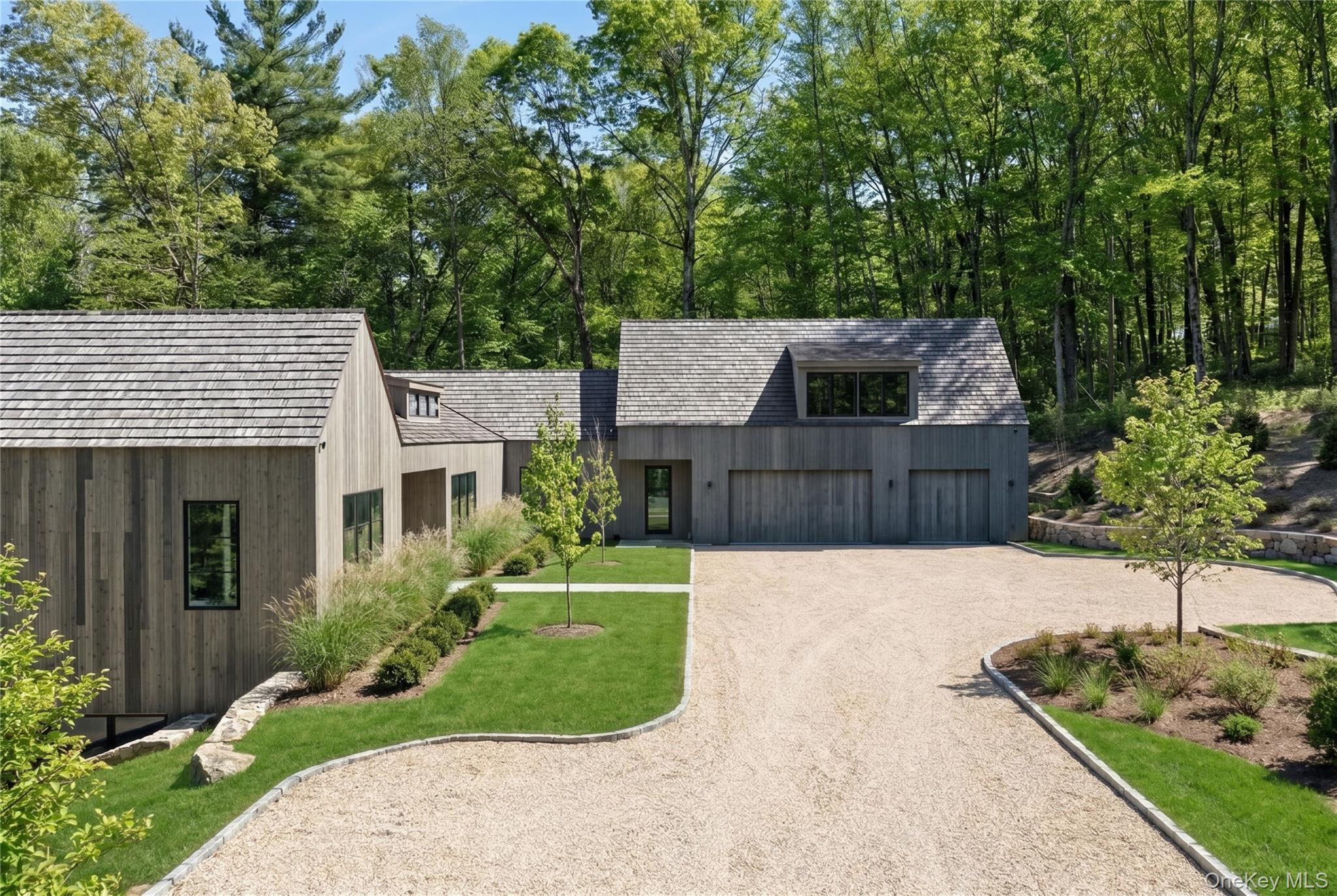 4 Pierson Lakes Drive