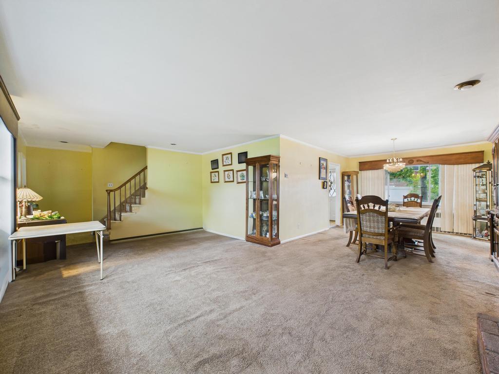 600 Theresa Avenue, West Hempstead, New York image 13