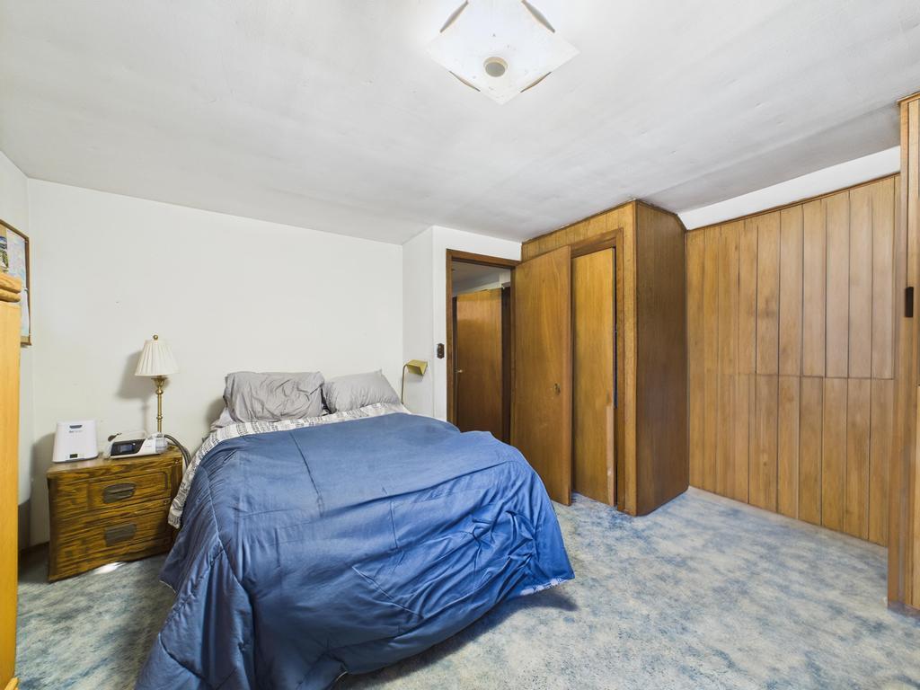 600 Theresa Avenue, West Hempstead, New York image 37