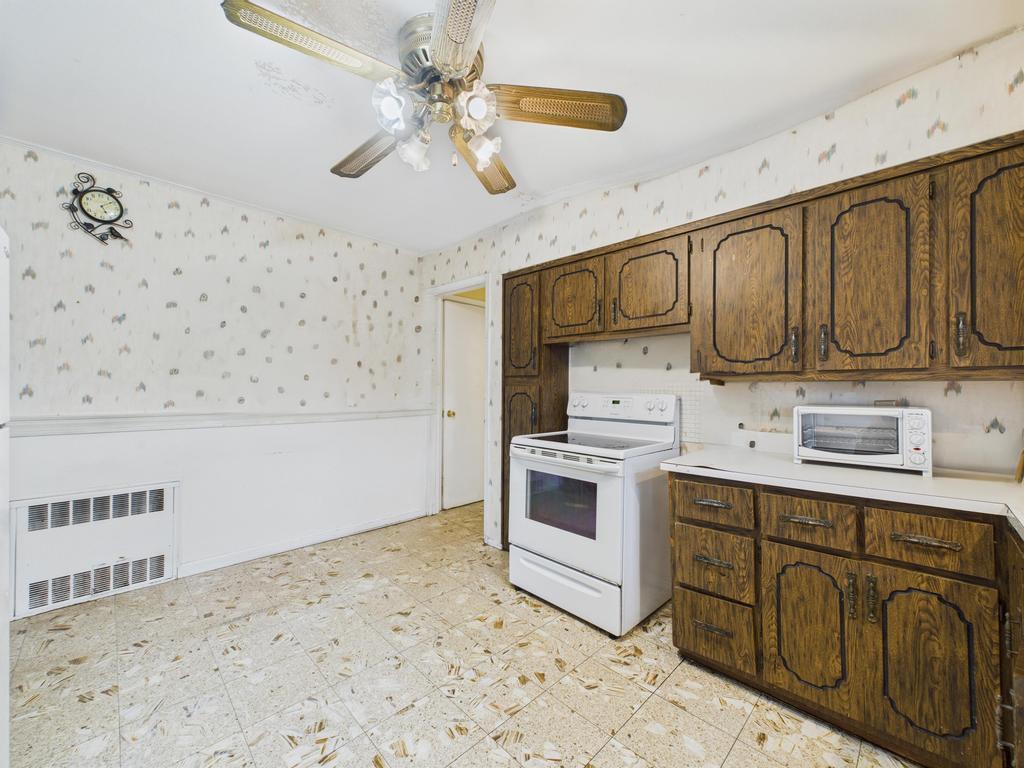 600 Theresa Avenue, West Hempstead, New York image 20
