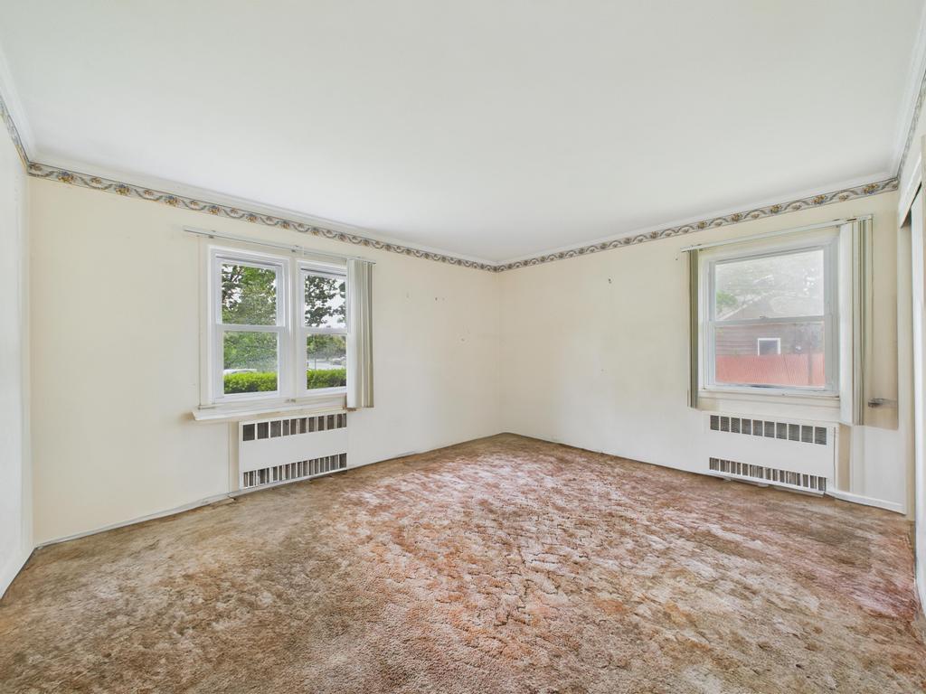 600 Theresa Avenue, West Hempstead, New York image 21