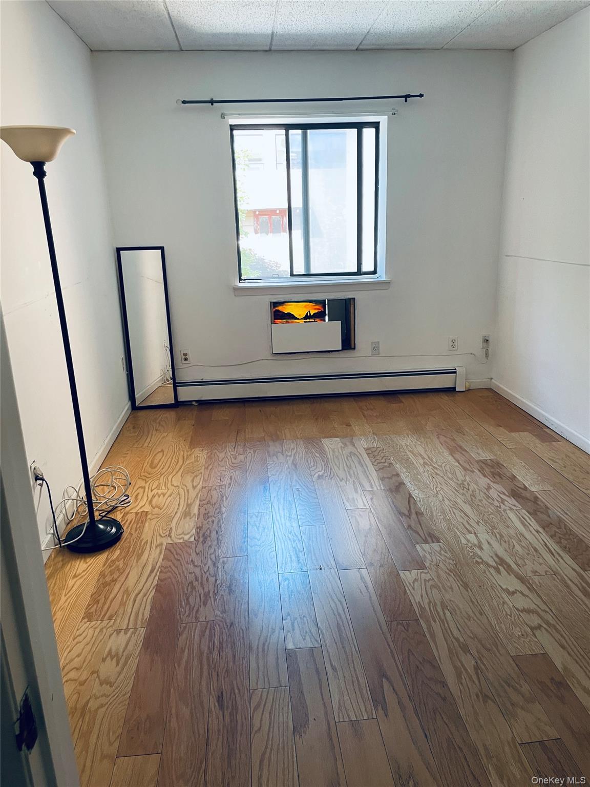 147-48 Roosevelt Avenue 2G