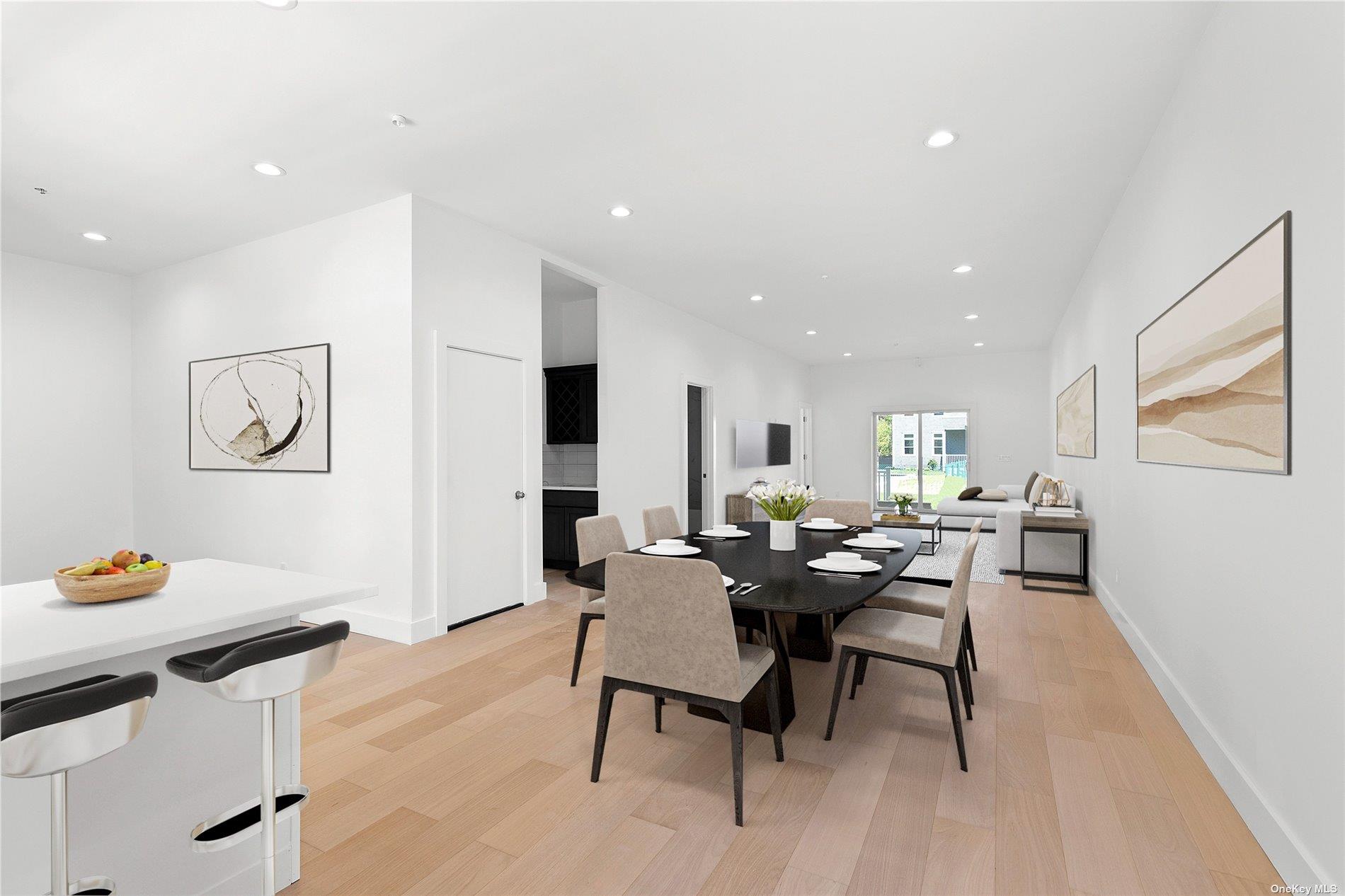 21 Montauk Hwy #10 10