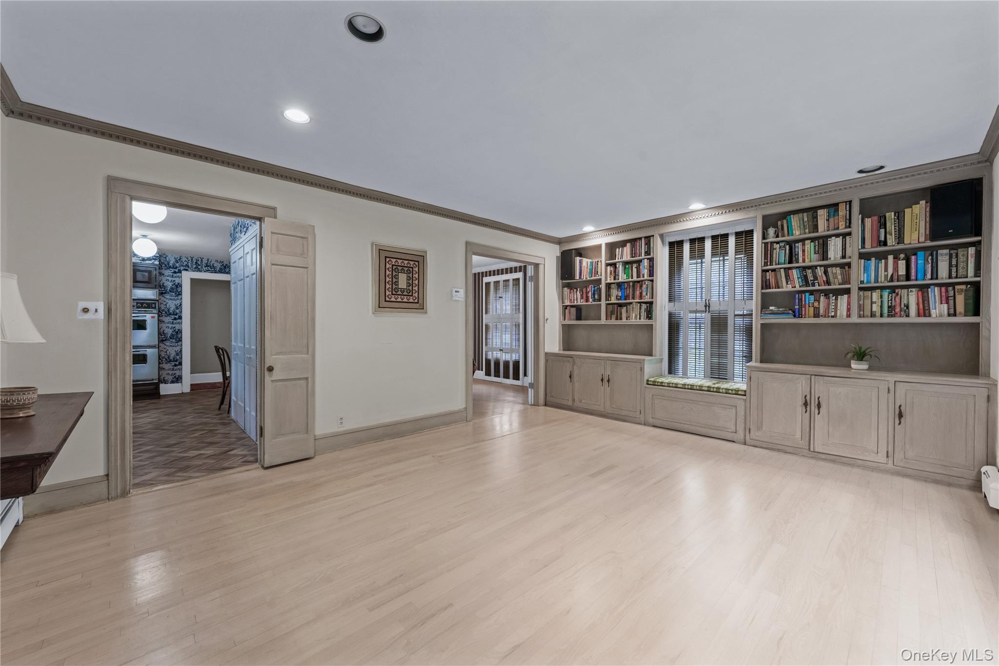 11 South Drive