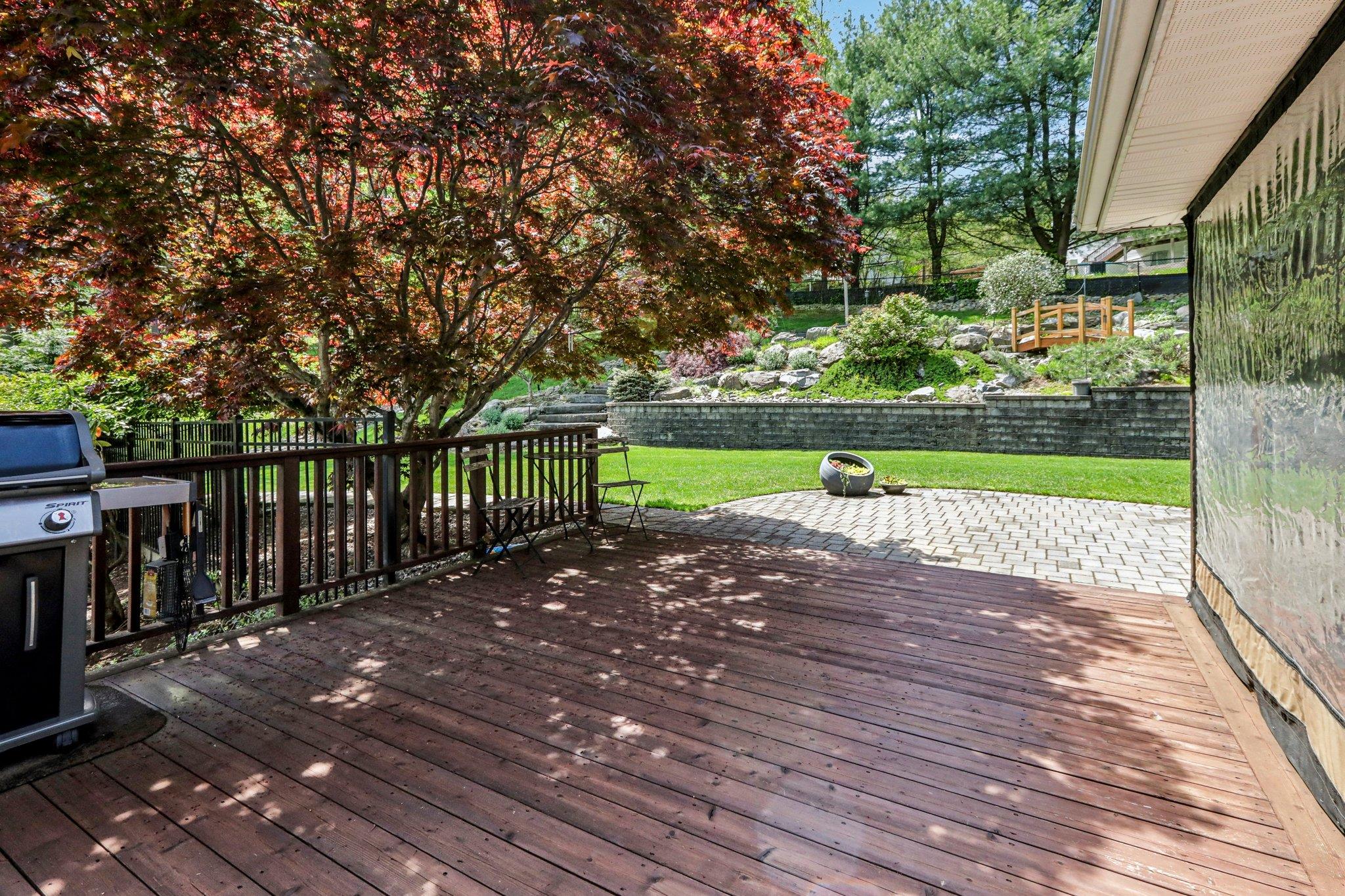9 Carriage Lane, Nanuet, New York image 15