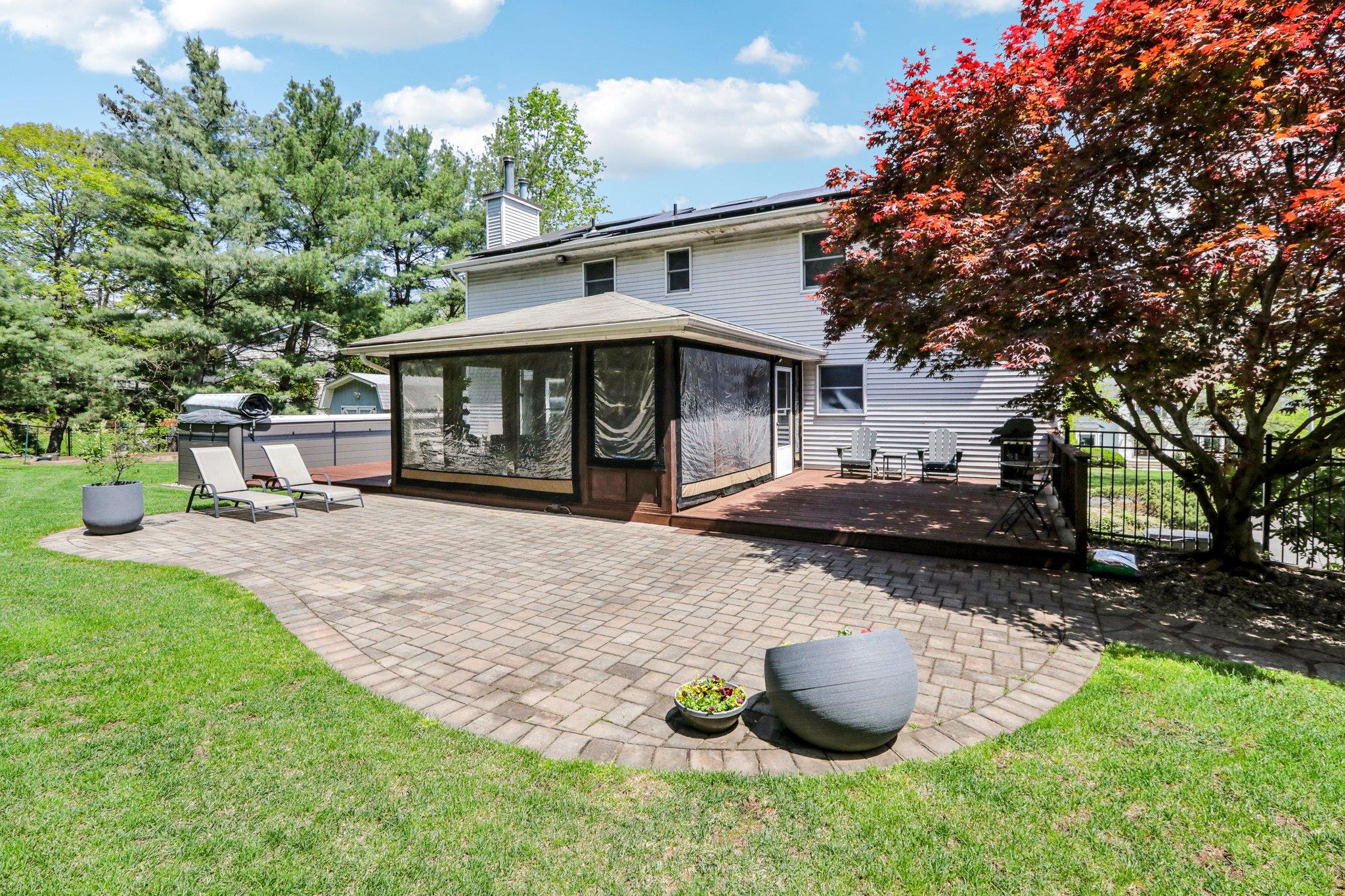 9 Carriage Lane, Nanuet, New York image 34