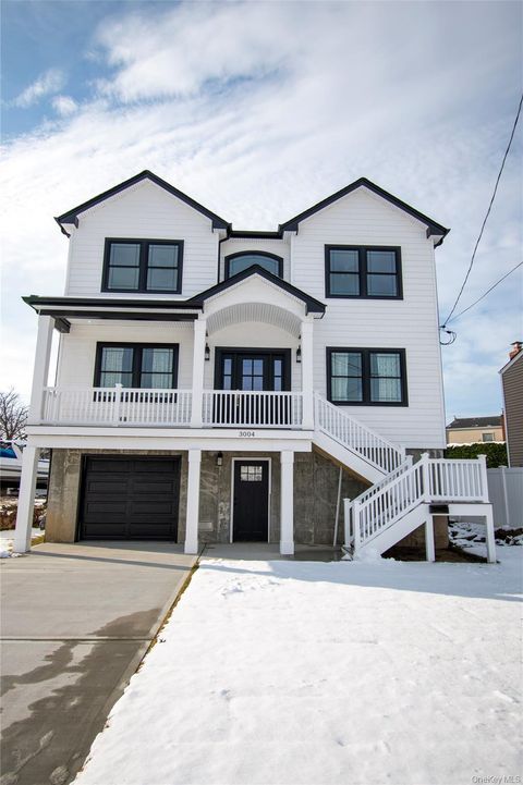 3004 Harbor Street Baldwin Harbor NY 11510