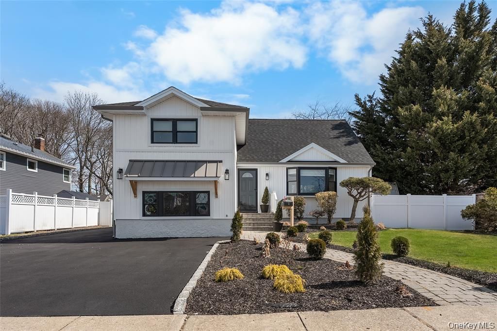 Photo of 53 Elizabeth Drive, Bethpage, NY 11714 (MLS # 1029160)