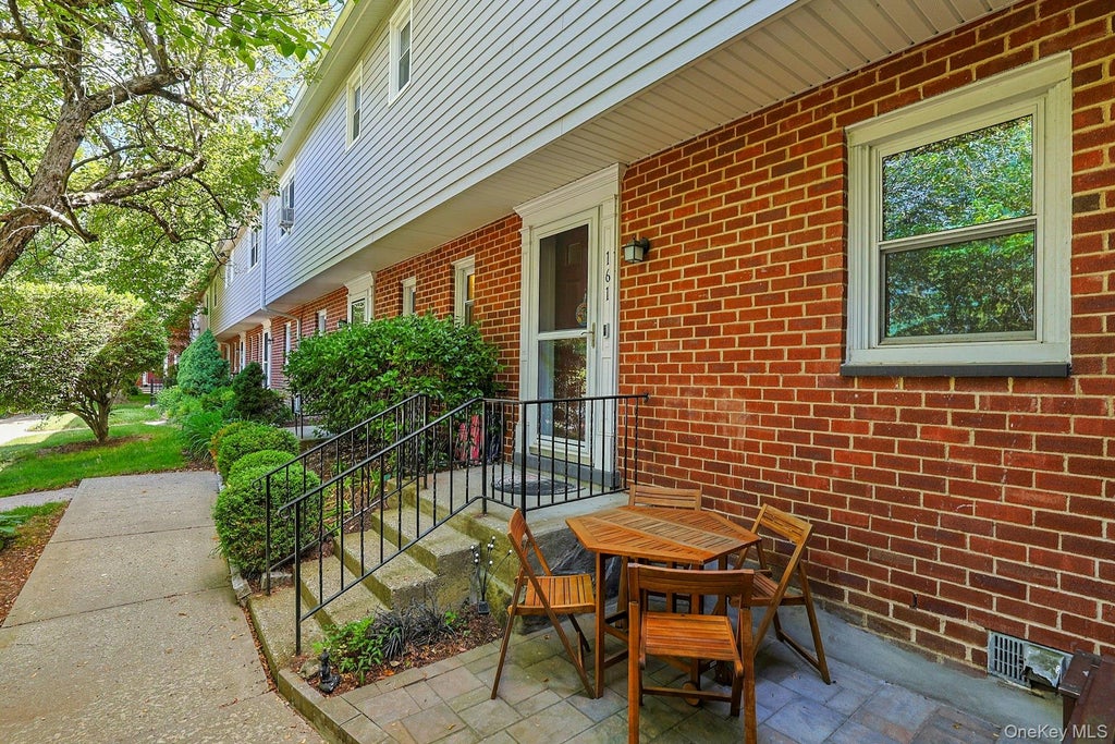 Photo of 161 Charter Circle #161, Ossining, NY 10562 (MLS # 1006988)