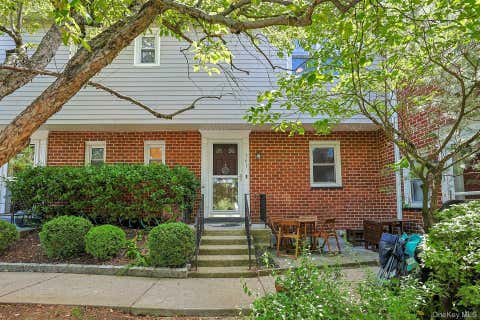 Homes For Sale - 161 Charter Circle #161<br/> Ossining, NY 10562